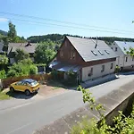 Modern In With Private Garden *