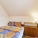 Modern In With Private Garden Holiday home