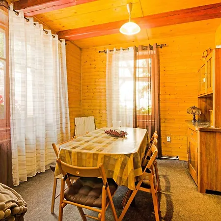 Modern In Cern Dul With Private Garden *
