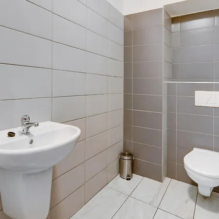 Дом отдыха Modern In With Private Garden *
