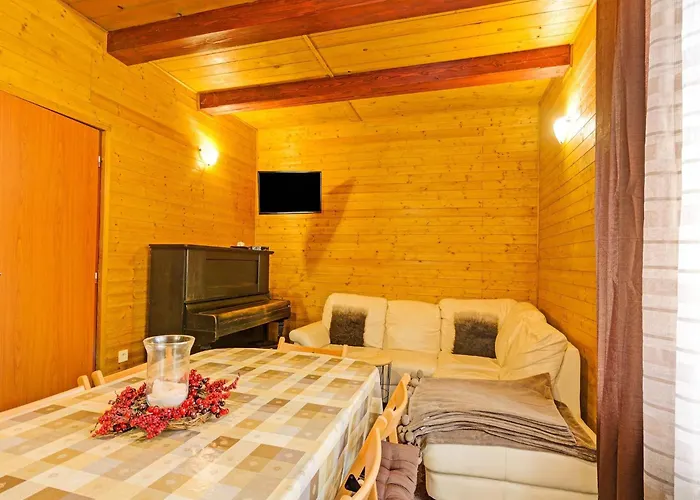 Ferienhaus Modern In With Private Garden